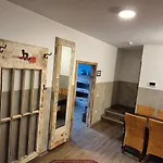 Pidlyy Shared-apartments Wlan Und Kueche Free Parking