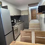Pidlyy Shared-apartments Wlan Und Kueche Free Parking Séjour chez l'habitant *
