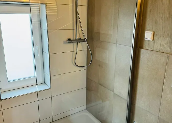 Homestay Pidlyy Shared-apartments Wlan Und Kueche Free Parking *