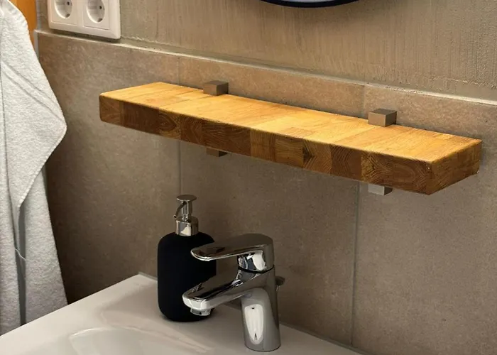 Accommodatie bij particulieren Koby Shared & Komfortabel, Zentral, Mit Wlan Und Kueche *