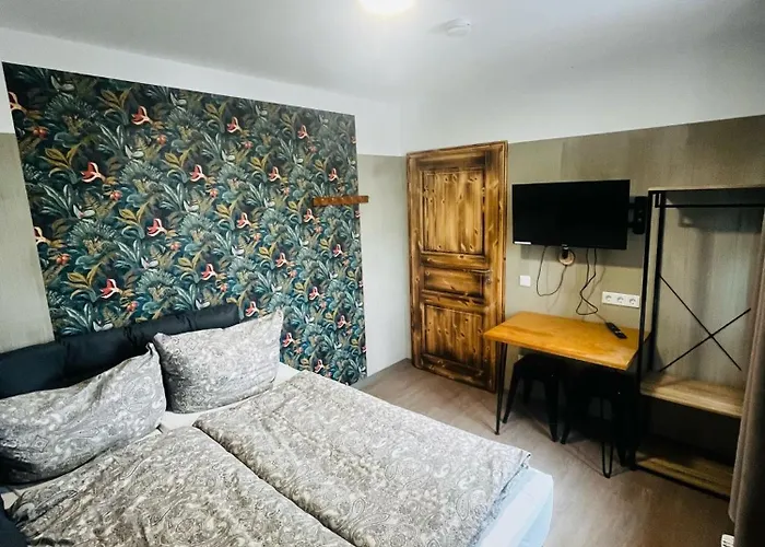 Accommodatie bij particulieren Koby Shared & Komfortabel, Zentral, Mit Wlan Und Kueche